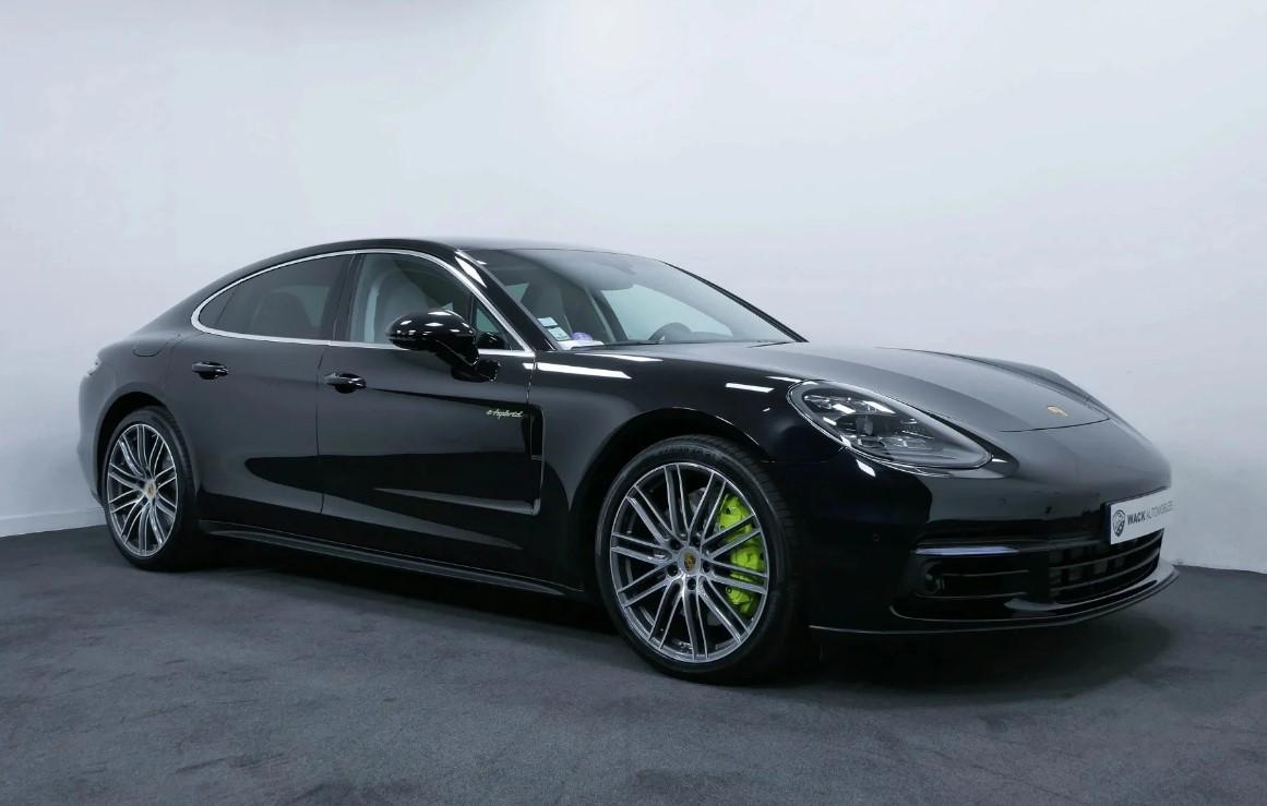 Choáng với bộ sưu tập siêu xe khủng của siêu sao Son Heung-min và Lee Kang-in-10