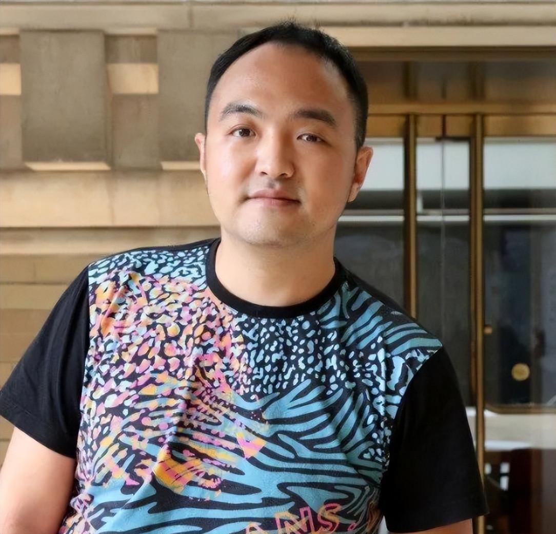 Thiên tài trẻ rời bỏ quê hương, 38 tuổi thành giáo sư ĐH top 1 thế giới-2