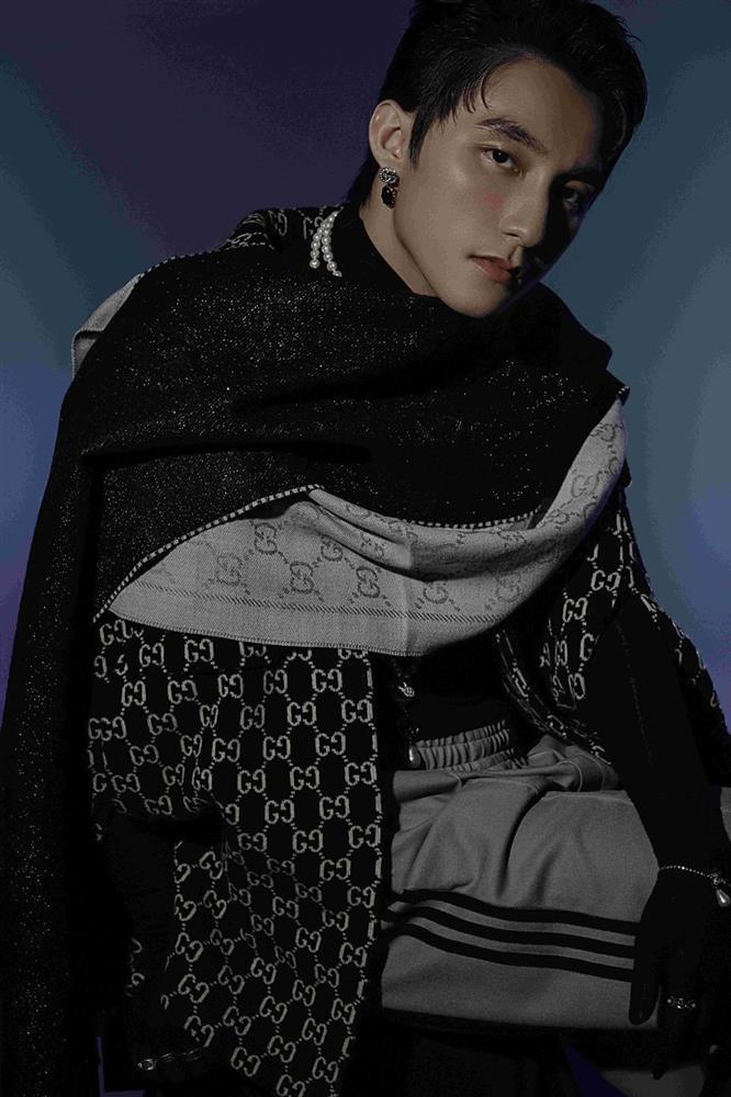 Năm 2024 rồi mà Sơn Tùng vẫn PR theo kiểu này: Xoá mạng xã hội, nương tựa chuyện tình cảm…-4