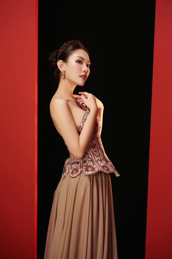 Thực hư Mai Phương bị bỏ rơi khi thi Hoa hậu Thế giới-1