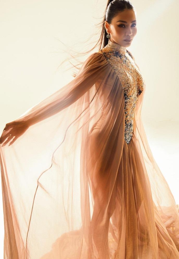 Ca sĩ Thu Minh: Chồng Tây tôi đốt đuốc không tìm được người thứ 2!-3