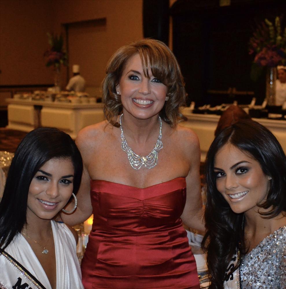 Nhiều hoa hậu ủng hộ kiện nữ tỷ phú-2