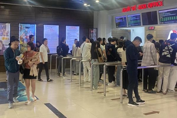 Đào, Phở Và Piano gây sốt, cháy vé: Doanh thu thế nào?-4