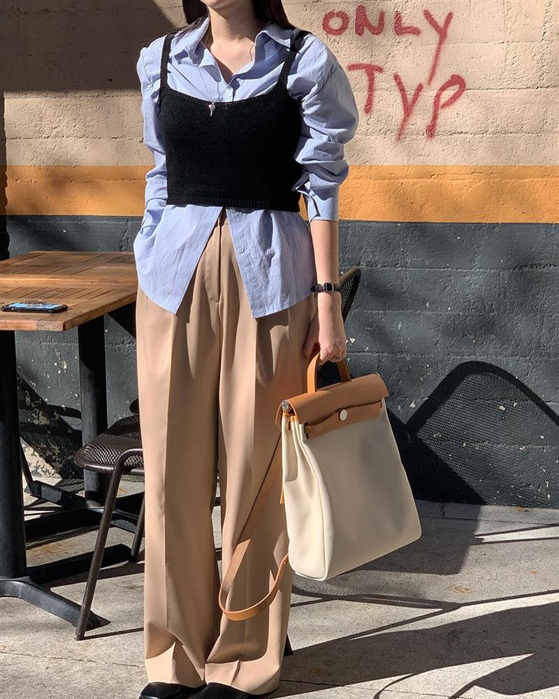 5 mẫu áo sơ mi trẻ trung, thịnh hành nhất mùa xuân 2024-2