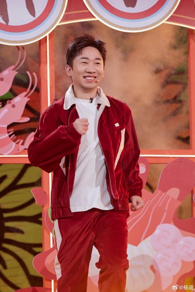 Showbiz Hoa ngữ: Hóa mỹ nam nhờ trang điểm gây sốc!-7