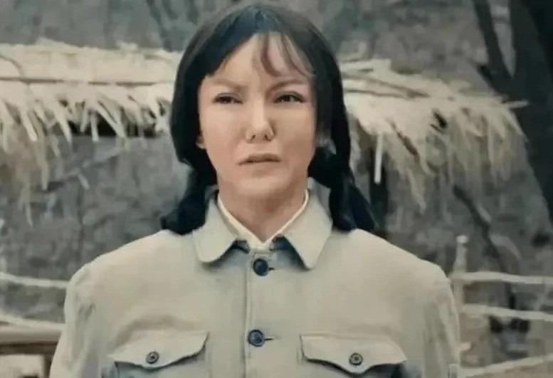 Khán giả khó chịu vì người đẹp mặt nhựa tràn ngập màn ảnh-13