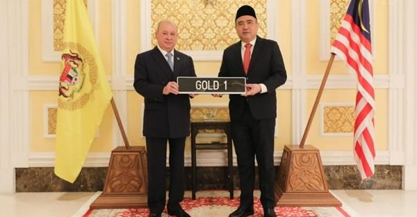 Quốc vương Malaysia muốn có biển số xe đẹp cũng cần bỏ tiền ra mua, mức giá gây choáng-1