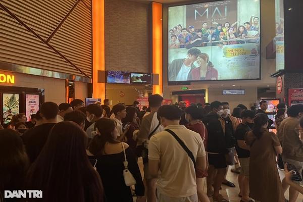 Để lọt học sinh xem Mai 18+: Trách nhiệm của ai, khán giả có bị phạt?-3