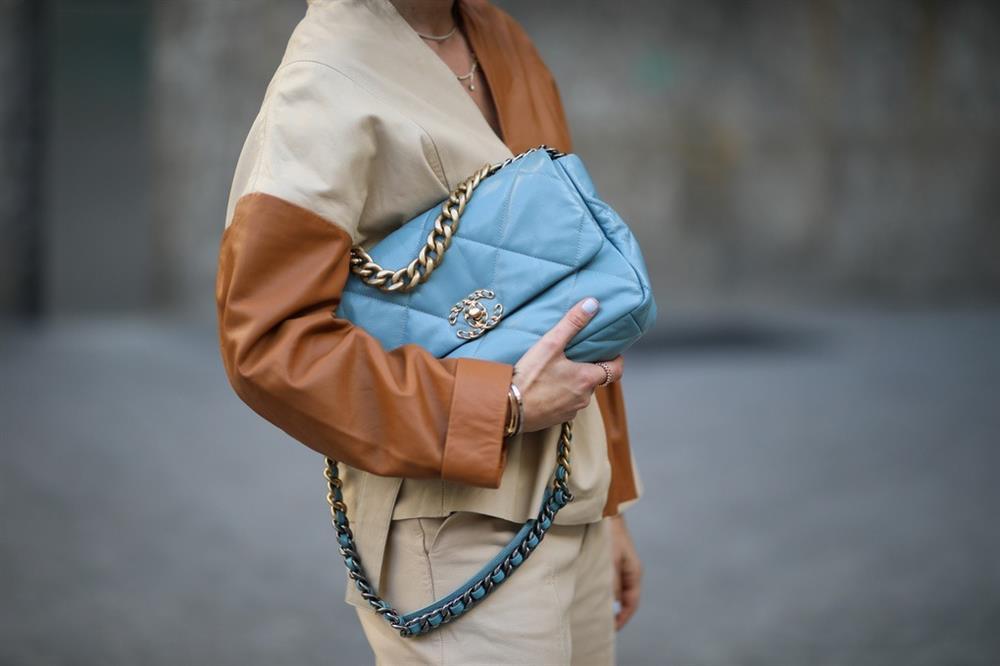Những mẫu túi xách nổi tiếng nhất của Chanel-7