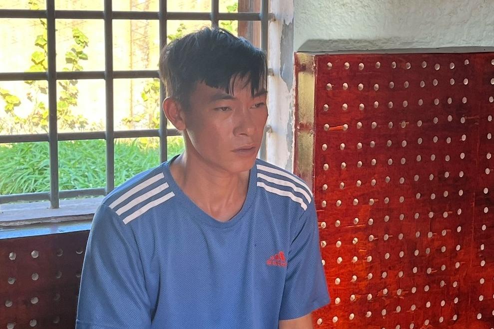 Nam thanh niên dùng kéo đâm 2 mẹ con người yêu rồi phóng hỏa đốt nhà-2