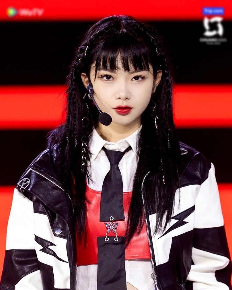 Cựu thành viên nhóm nhạc đông nhất Việt Nam gây chú ý khi tham gia show quốc tế-3