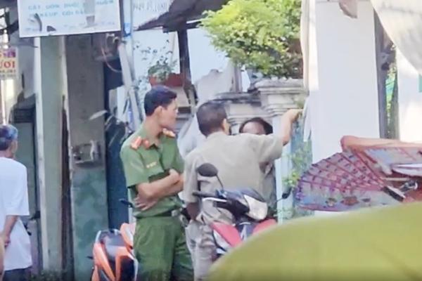 Chồng về quê, người phụ nữ chết trong tư thế treo cổ ở TPHCM-1