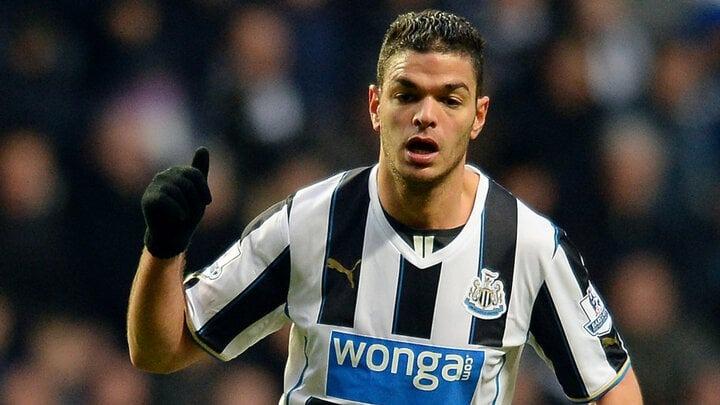 Top các ngựa chứng của bóng đá thế giới: Nổi loạn, ăn chơi phá hỏng sự nghiệp-5