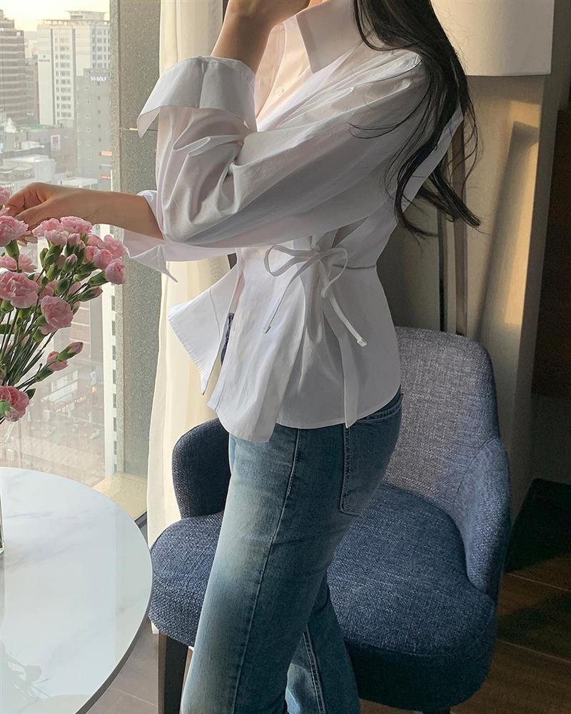 4 kiểu áo sơ mi giúp bạn trông thon thả, mảnh mai hơn-3