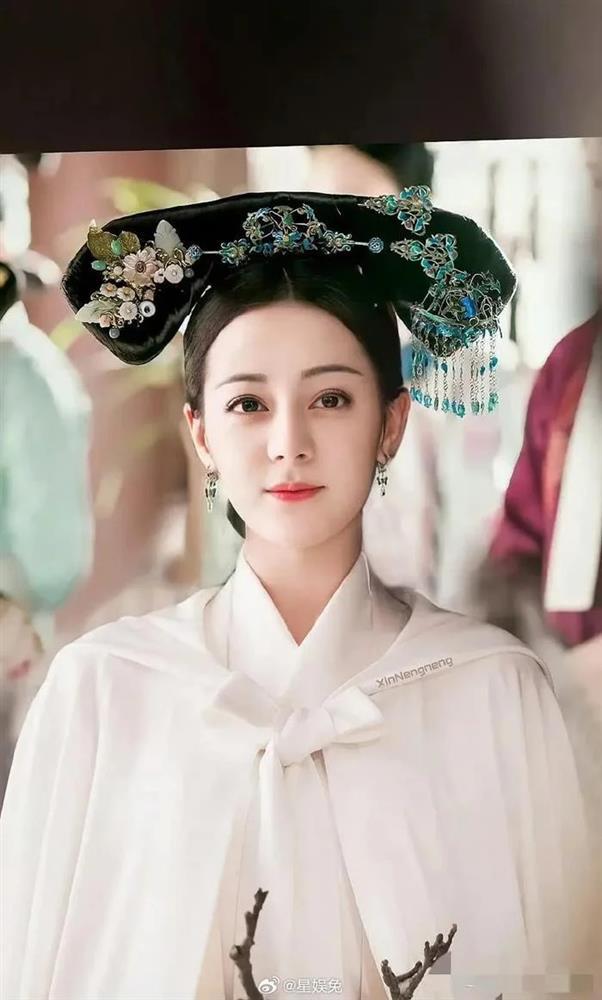 Địch Lệ Nhiệt Ba gây ấn tượng khi hóa thân mỹ nhân nhà Thanh, đánh bại cả Dương Mịch và Triệu Lệ Dĩnh?-2