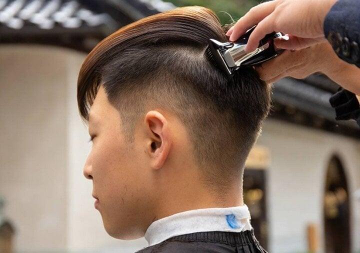 Cắt tóc vào mùng 2 Tết, chàng trai bị người mợ mê tín kiện ra tòa-1