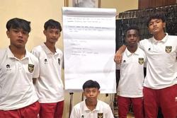 Kỉ luật của U16 Indonesia: Thu điện thoại mỗi tối, đi tập muộn là bị đuổi