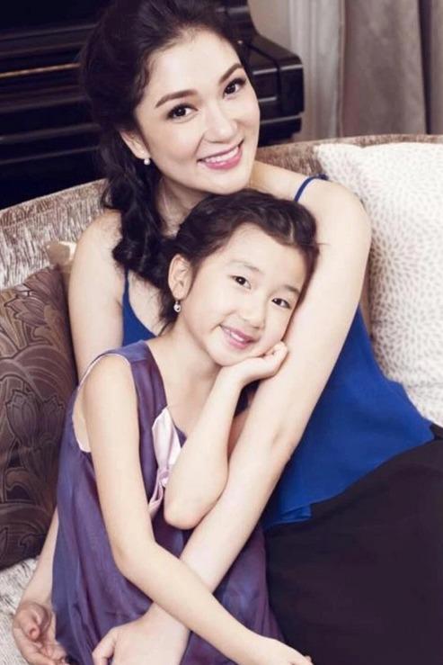 Hoa hậu Nguyễn Thị Huyền sau 20 năm đăng quang: Chọn công việc bình dị, sống kín tiếng trong biệt thự ở Hà Nội-5