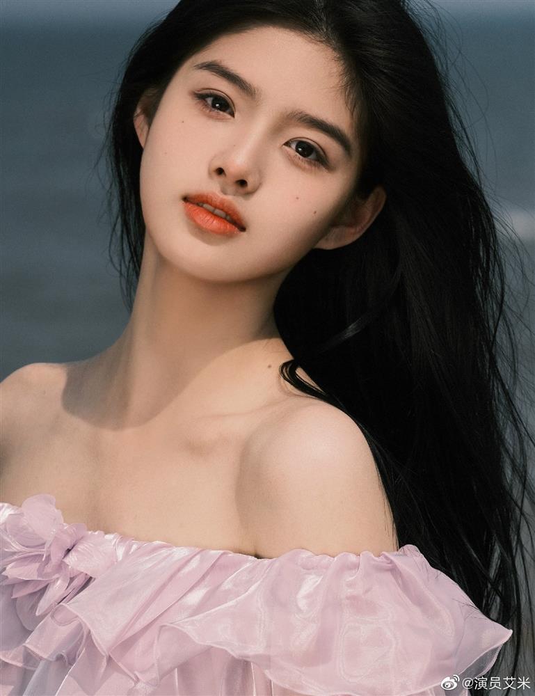 Dàn mỹ nhân mới trong Đội bóng đá nữ Thiếu Lâm của Châu Tinh Trì-14