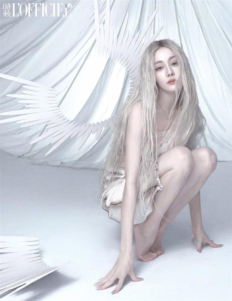 Địch Lệ Nhiệt Ba quyết phục thù với tóc bạch kim, hoá thiên thần gãy cánh-3