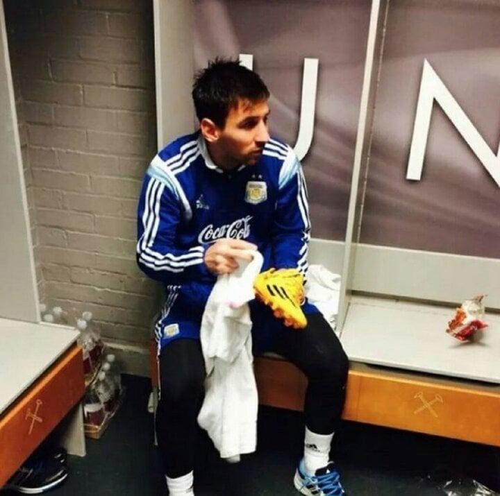 Cái tát nhớ đời kéo Lee Kang-in, Đình Bắc khỏi ảo tưởng ngôi sao-1