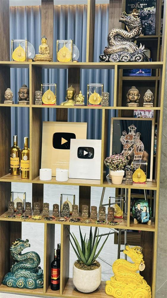 Cơ ngơi mới của Lê Dương Bảo Lâm gây trầm trồ-5