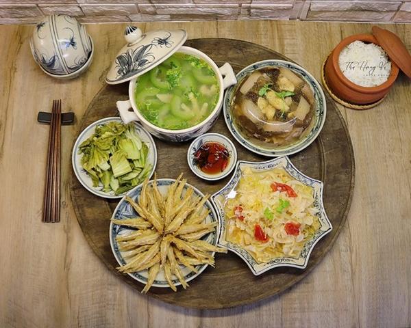 Những mâm cơm gia đình giải ngán ngon tuyệt sau cao lương mỹ vị ngày Tết-5