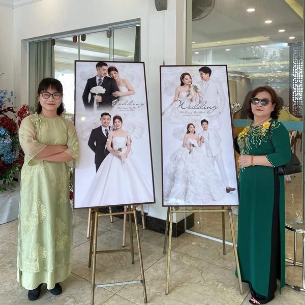 Hai anh em ruột đám cưới một ngày, chung thùng mừng cưới-5