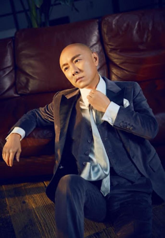 Trương Vệ Kiện tuổi 60 vẫn giữ tâm hồn 19, không buồn vì bị chê hết thời-4