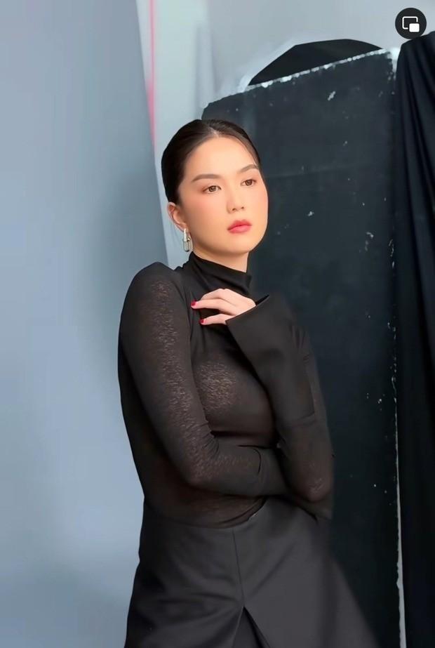 Vì sao Ngọc Trinh chỉ chụp ảnh mặc đồ kín cổng cao tường khi trở lại sau biến cố?-3