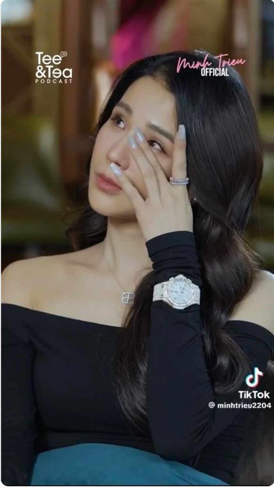 Diệp Lâm Anh khóc cũng sang, khoe nhẹ đồng hồ hơn nửa tỷ khiến fan choáng váng-1