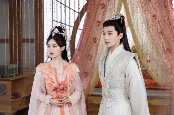 Triệu Lộ Tư bất ngờ lộ cát-xê khủng trong Thần Ẩn vượt xa nam chính-2