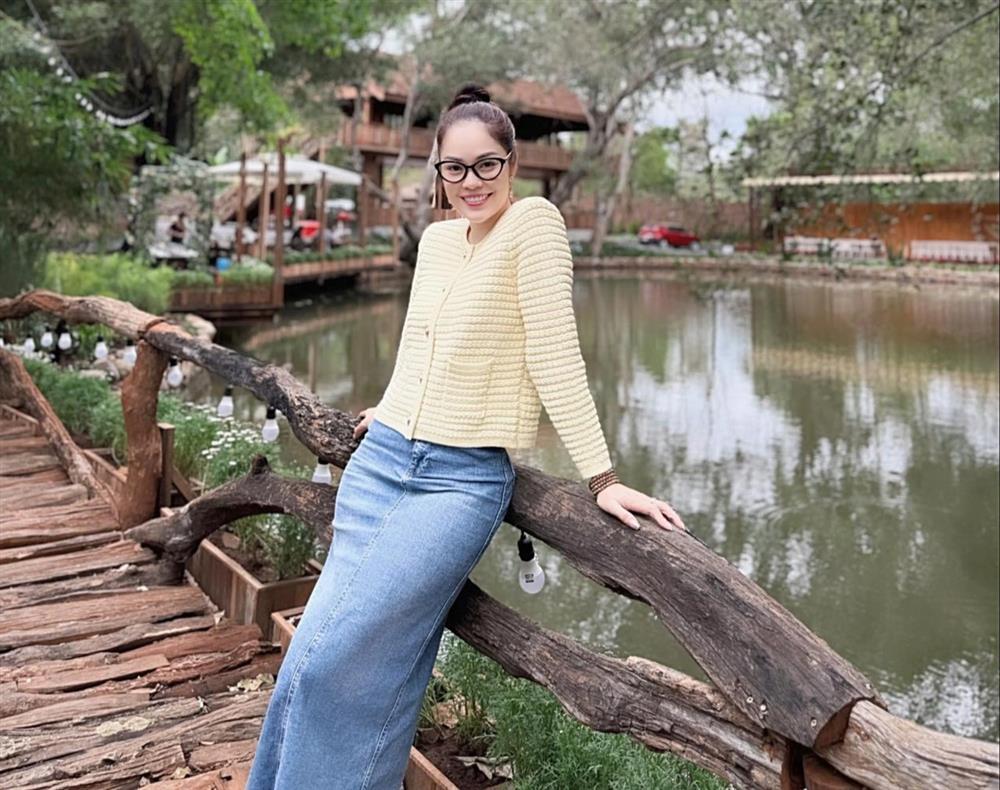 Dương Cẩm Lynh: Nếu không vững, tôi đã sa ngã trước những lời chào mời-2