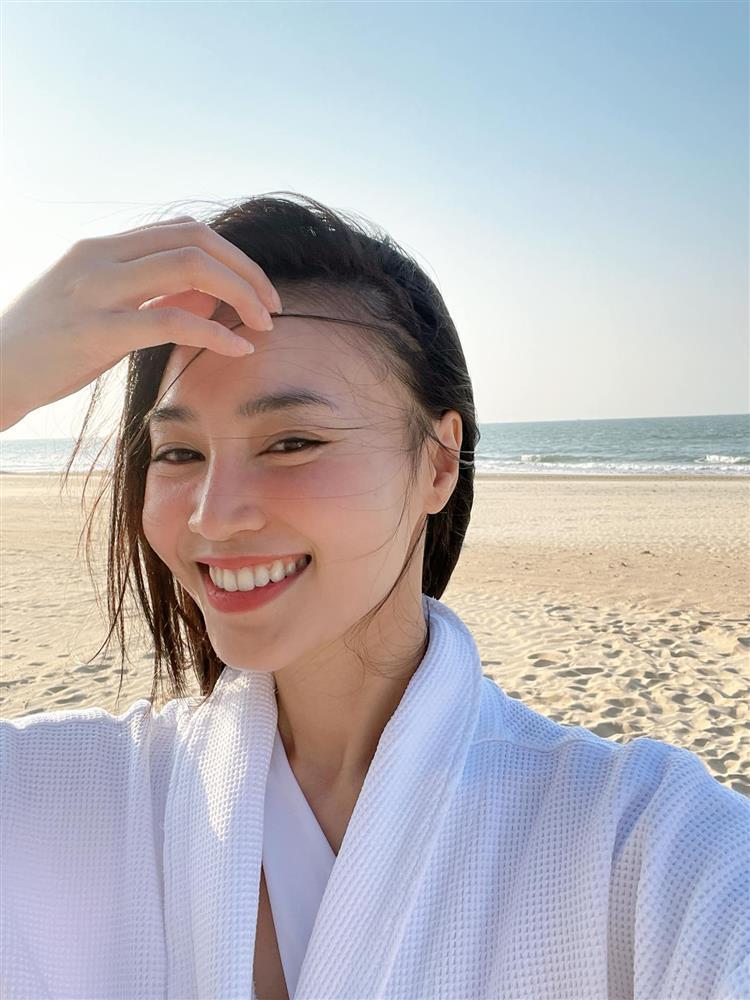 Chị đẹp Ninh Dương Lan Ngọc tuổi 34 vẫn gây thổn thức khi diện áo tắm-7