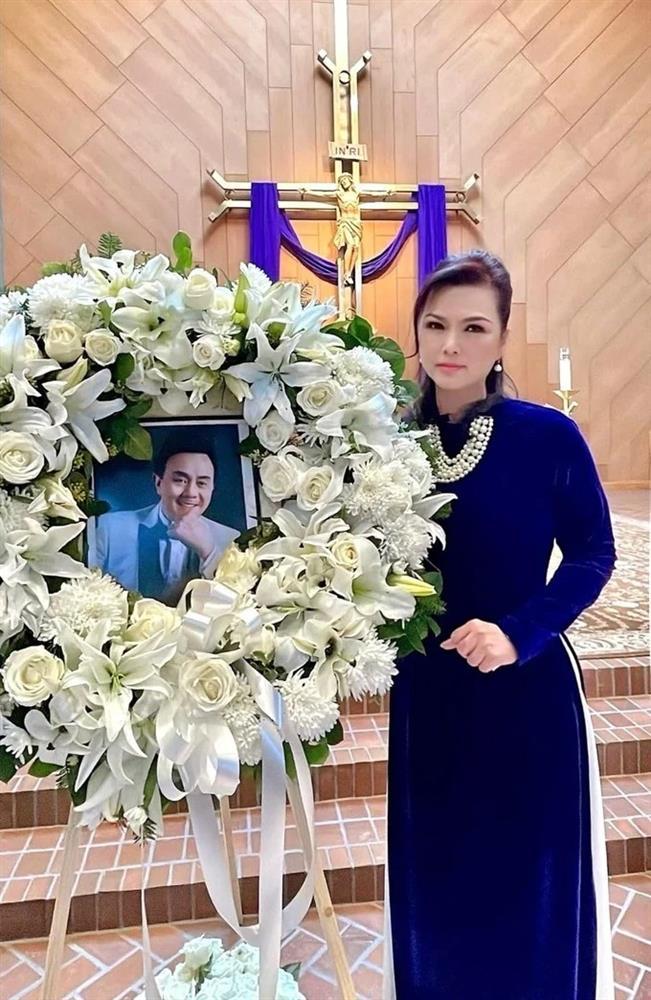 Cuộc sống ca sĩ Phương Loan sau hơn 3 năm nghệ sĩ Chí Tài qua đời-3