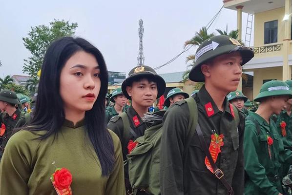 Cặp song sinh cùng nhập ngũ và những tân binh đặc biệt ở Sóc Trăng-4