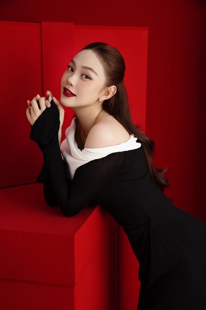 Minh Hằng: Đám cưới, sinh con xong mới làm hôn thú với chồng đại gia-4