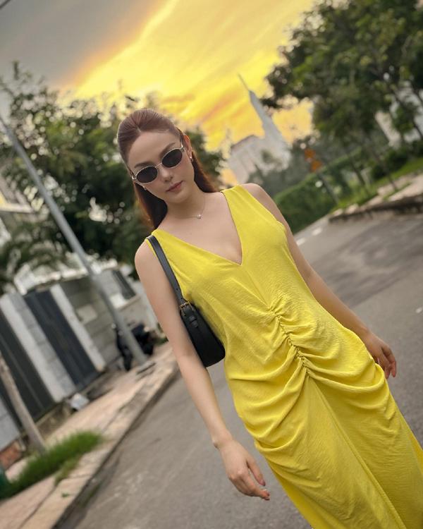 Bé heo Minh Hằng khoe sắc vóc sau Tết đẹp mê mẩn, lộ bí quyết siết cân ai cũng nên học-1