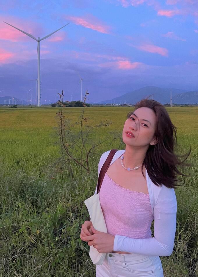 Nữ chính phim Mai cân mọi phong cách: Lúc quyến rũ, khi thanh thuần-9