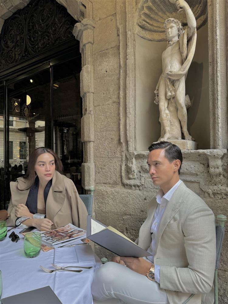 Khoảnh khắc Hồ Ngọc Hà và Kim Lý không khác gì sao Hollywood ở trời Tây-1