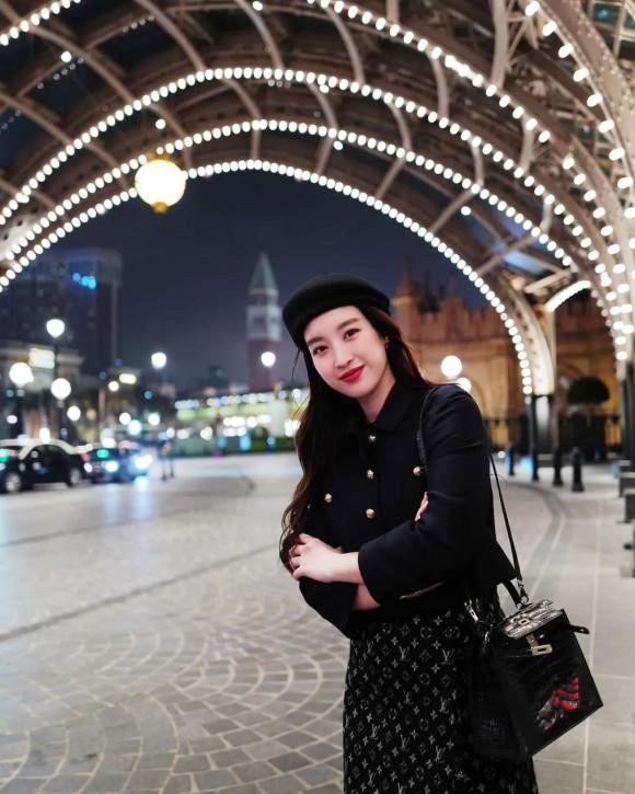 Hoa hậu Đỗ Mỹ Linh trốn con đi vi vu, khoe visual đỉnh của chóp-2