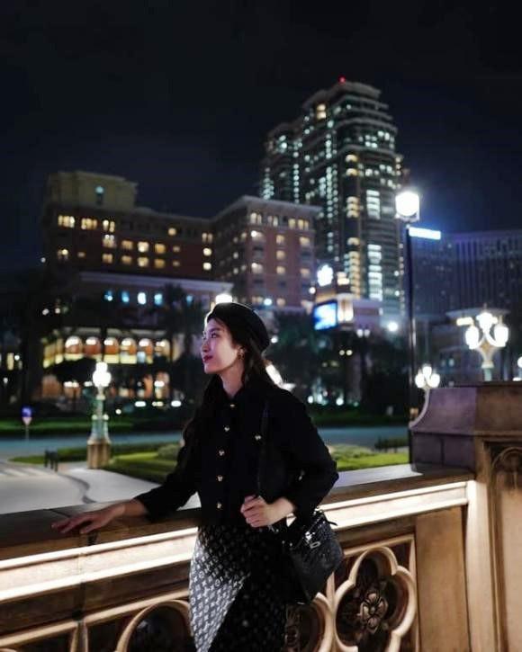 Hoa hậu Đỗ Mỹ Linh trốn con đi vi vu, khoe visual đỉnh của chóp-3