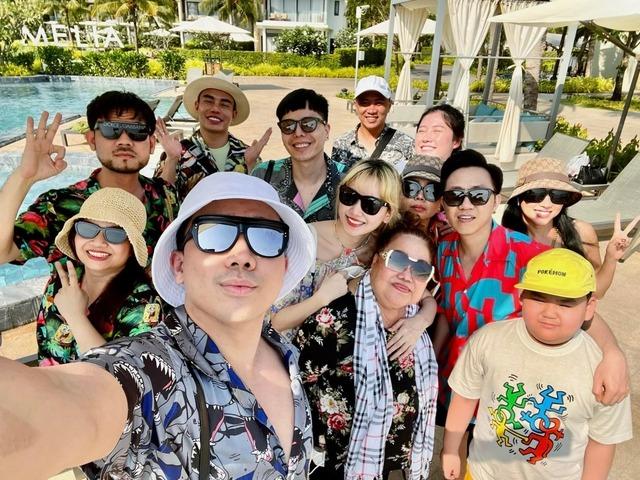 Ngoài đời xem nhau như má con nhưng NSND Ngọc Giàu từng suýt từ mặt Trấn Thành vì bị.... lừa tiền!-6