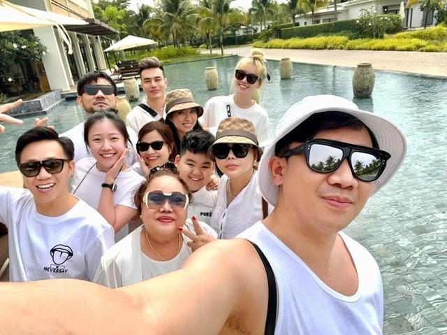 Ngoài đời xem nhau như má con nhưng NSND Ngọc Giàu từng suýt từ mặt Trấn Thành vì bị.... lừa tiền!-7