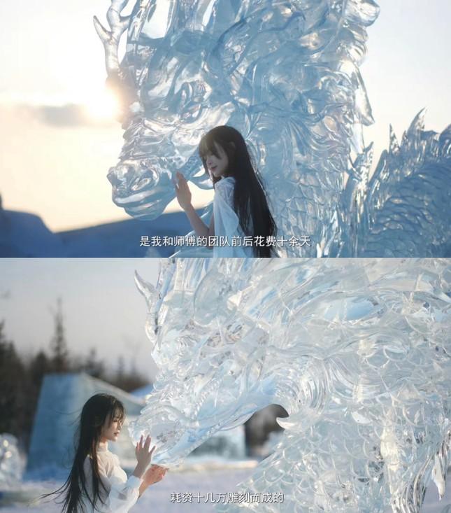 Nữ blogger livestream khắc rồng băng dưới trời -12 độ, câu chuyện phía sau gây xót xa-5