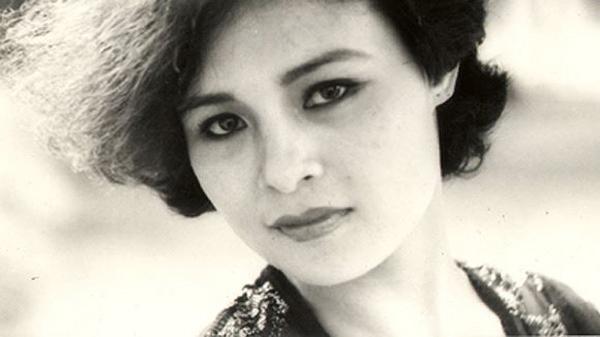 Hôn nhân đời thực của mỹ nhân Hà thành xưa: NSND Hoàng Cúc vượt qua bạo bệnh, hạnh phúc bên gia đình-4