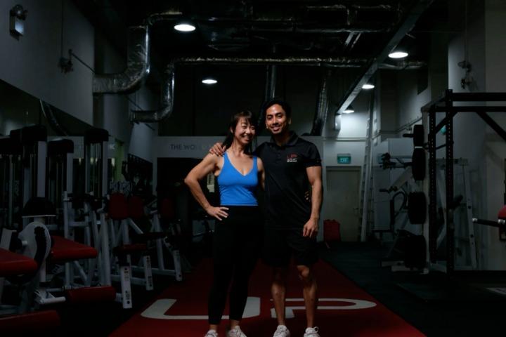 Không leo nổi bậc thềm, nữ giám đốc giảm cân ngoạn mục từ 85 xuống 51kg-2