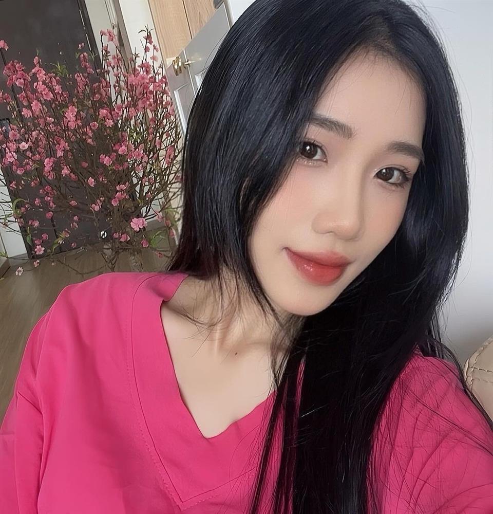 Nữ diễn viên tay ngang đóng vai ả đào trong Đào, phở và piano-9