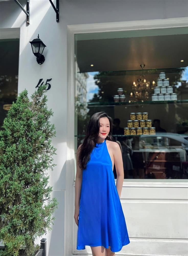 MC thời tiết sinh năm 2000 gây chú ý khi lên sóng VTV nhờ gương mặt baby-7