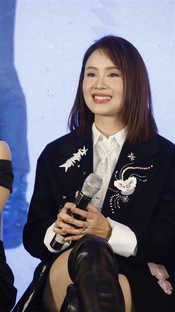 Thúy Diễm được bạn diễn bế bồng do chấn thương-3